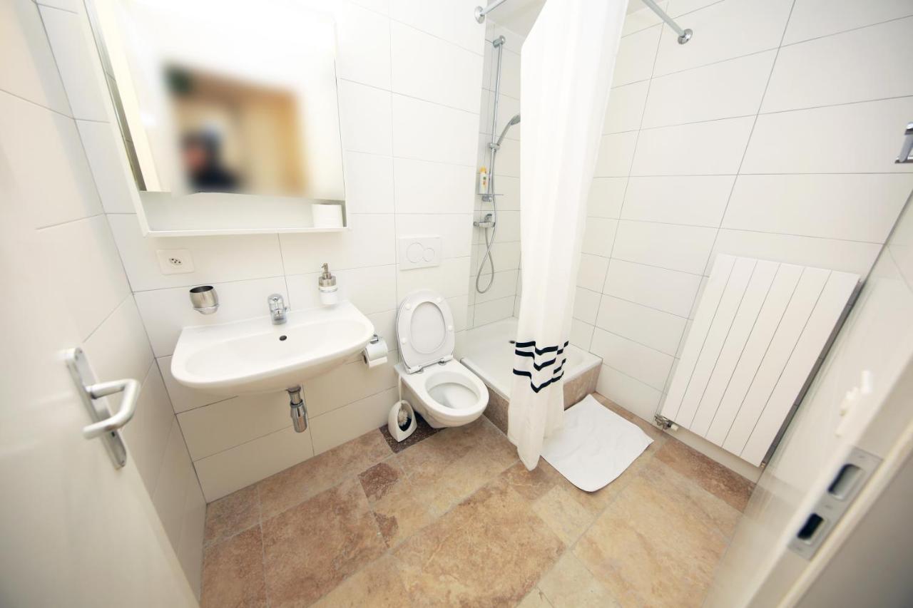 Cozy Apartment Close To Cornavin Train Station And Lake Ginevra Esterno foto